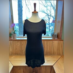 BCBGMaxAzria Black Cold-Shoulder Short Sleeve Tunic Top XS